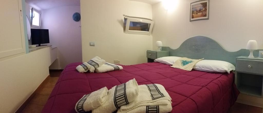 Villa Eden Home Holiday Santa Margherita di Pula Zewnętrze zdjęcie