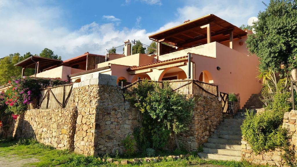 Villa Eden Home Holiday Santa Margherita di Pula Zewnętrze zdjęcie